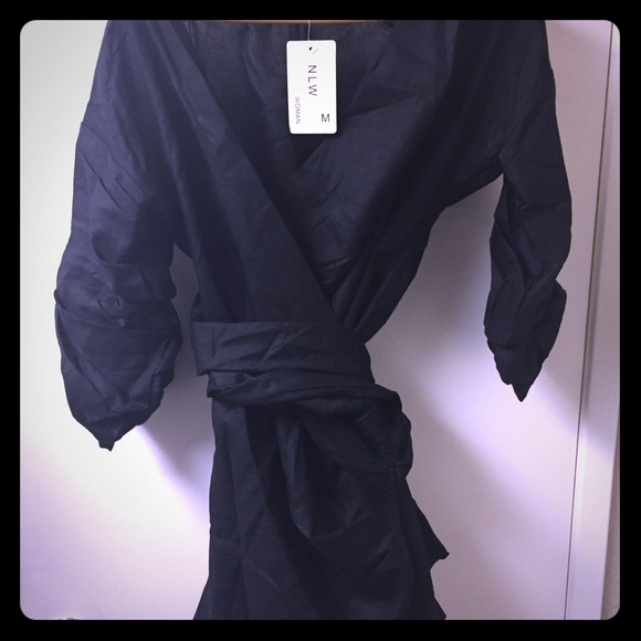 Little black mini dress - Picture 1 of 6